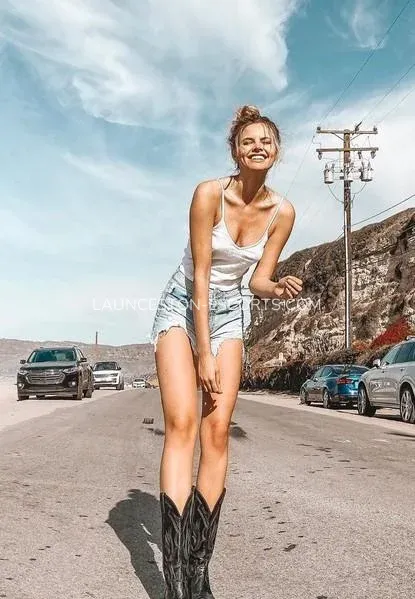 Launceston escorts Alyssa — 10