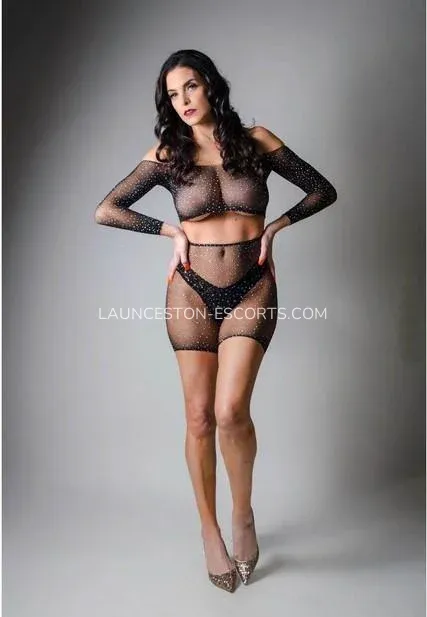 Launceston escorts Aniyah — 5