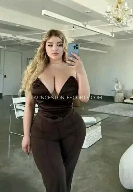 Launceston escorts Natalie — 3