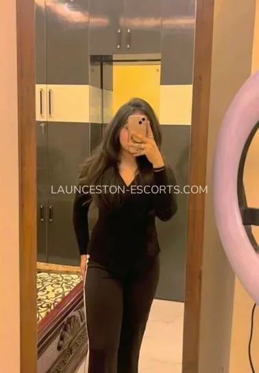 Launceston escorts Viktoria — 1