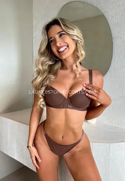 Launceston escorts Abril — 6