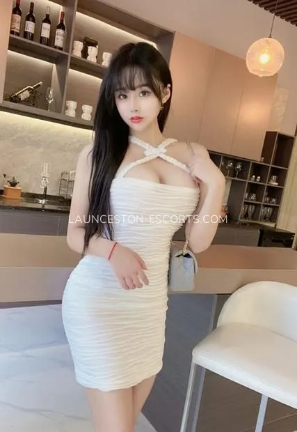 Launceston escorts Silvia