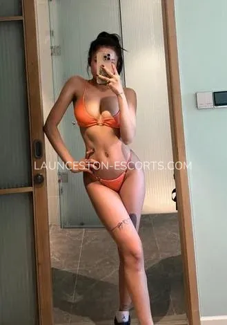 Launceston escorts Linda — 5