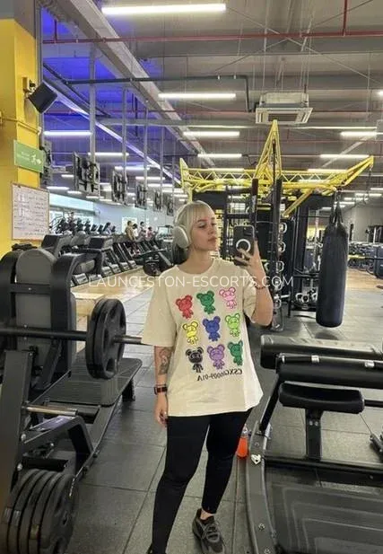 Launceston escorts Julia — 4