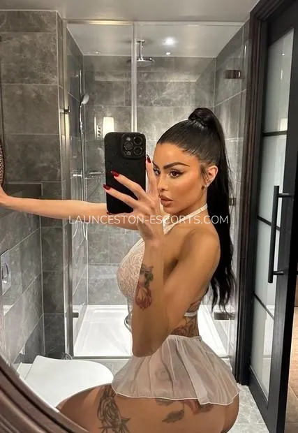 Escort djevojka Aliyah - Launceston