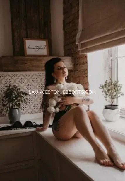 Launceston escorts Nadia — 1