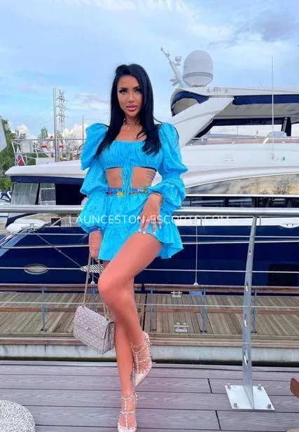 Launceston escorts Courtney — 10
