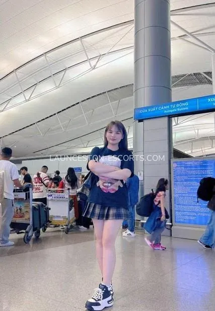 Launceston escorts Kaitlyn — 3