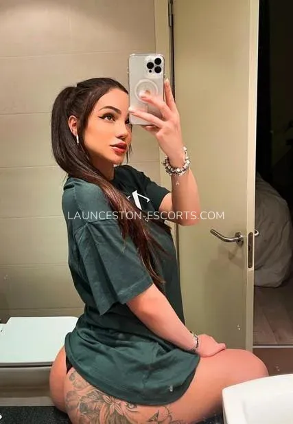 Launceston escorts Frida — 4