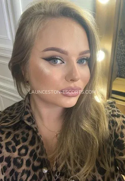 Launceston escorts Kayla — 4