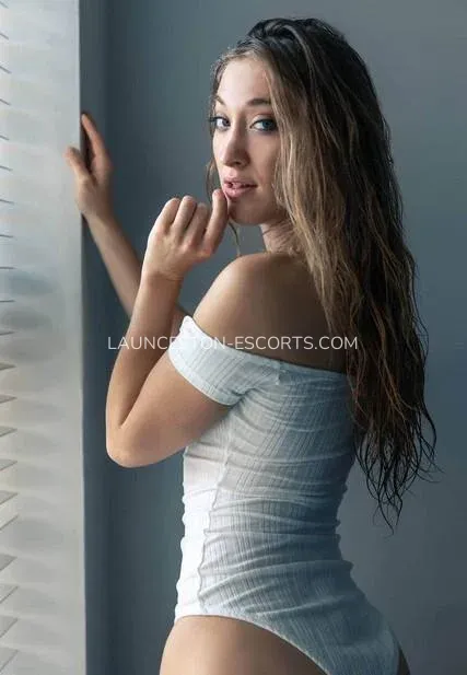 Launceston escorts Nadia — 3