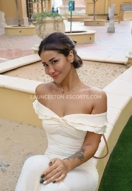 Launceston escorts Ellen — 10