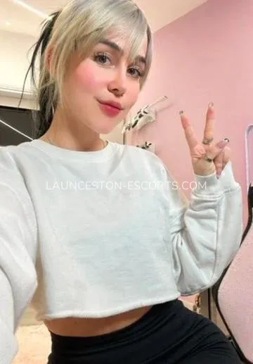 Launceston escorts Julia — 9