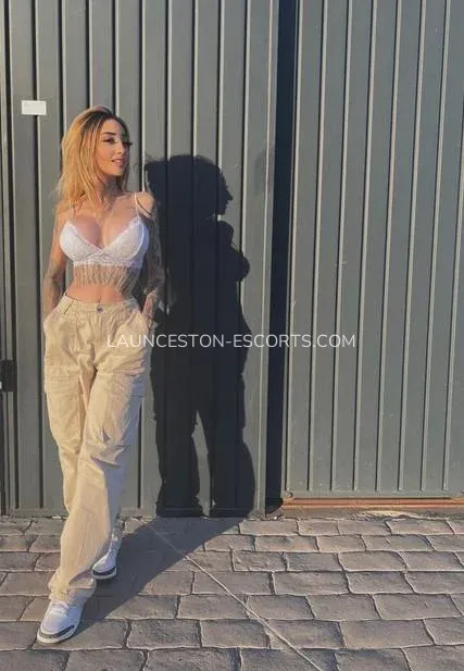 Launceston escorts Amarinda — 1