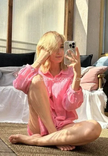 Launceston escorts Elsa — 1